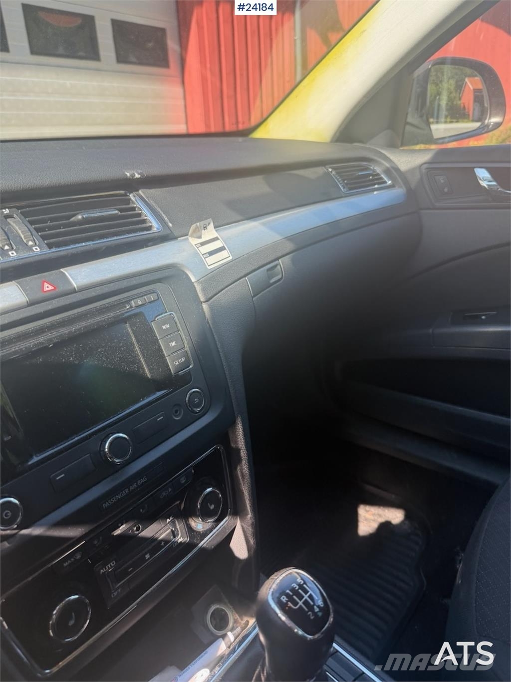 Skoda Superb 4x2 Voiture