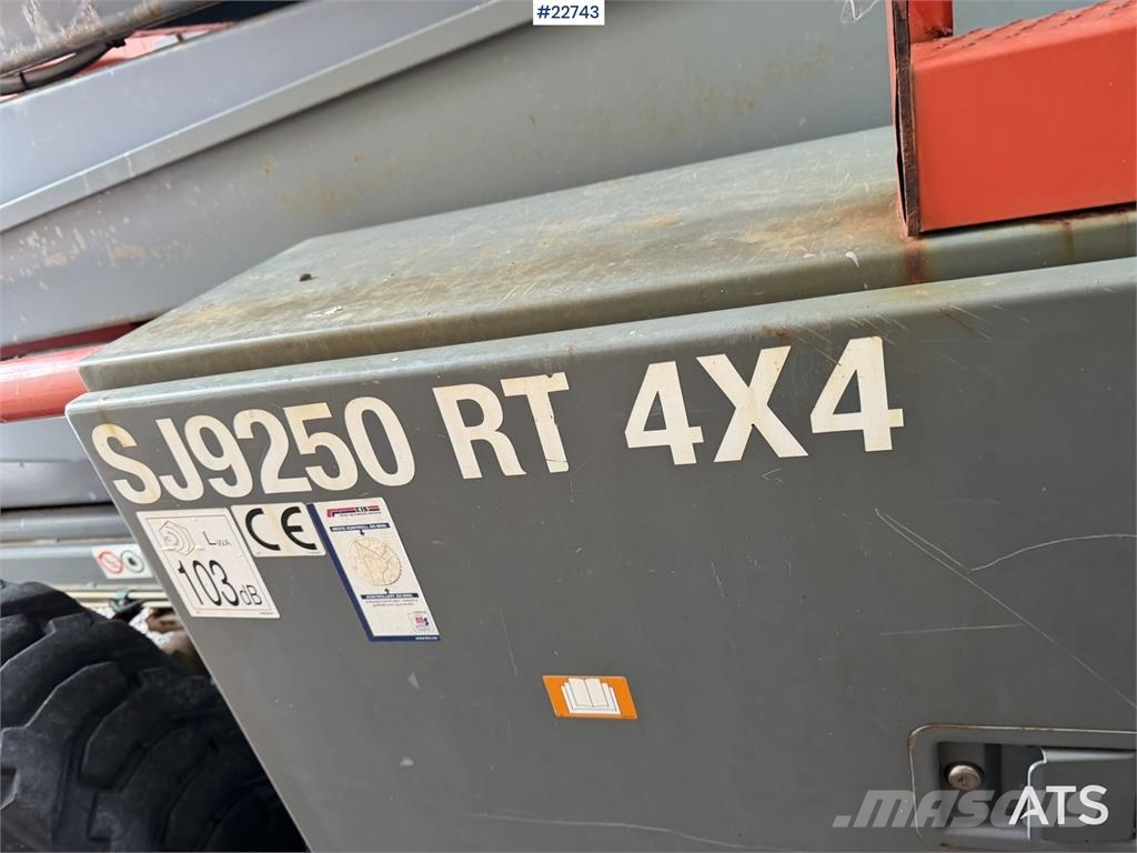 SkyJack SJ9250 scissor lift Žirkliniai keltuvai