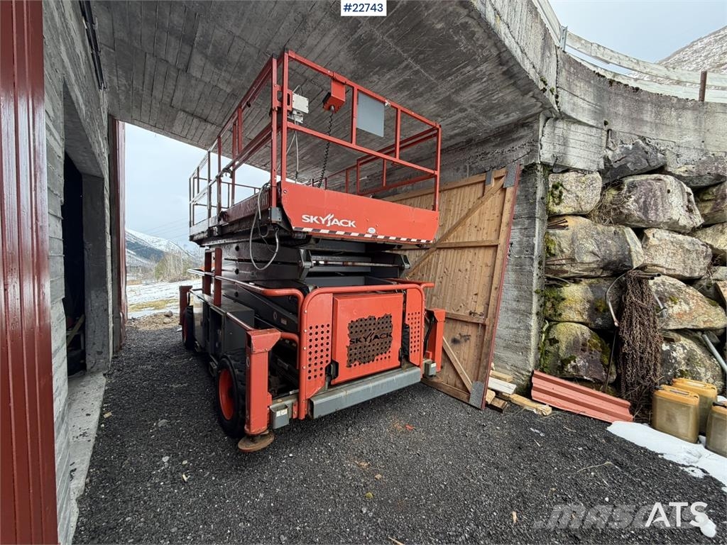 SkyJack SJ9250 scissor lift Žirkliniai keltuvai
