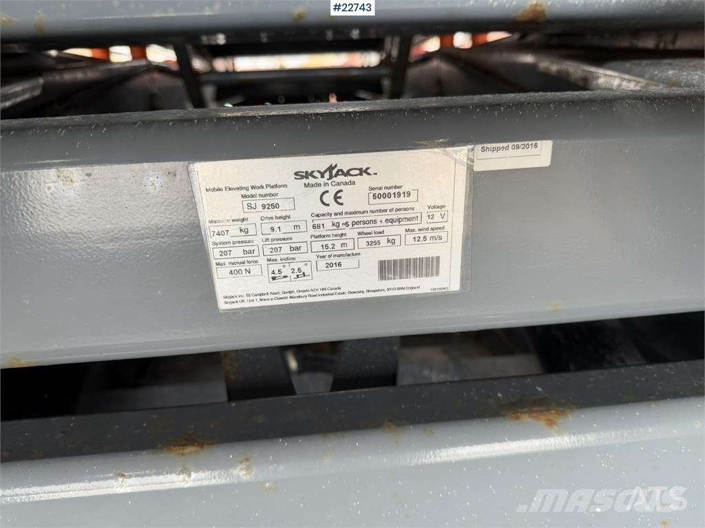 SkyJack SJ9250 scissor lift Žirkliniai keltuvai