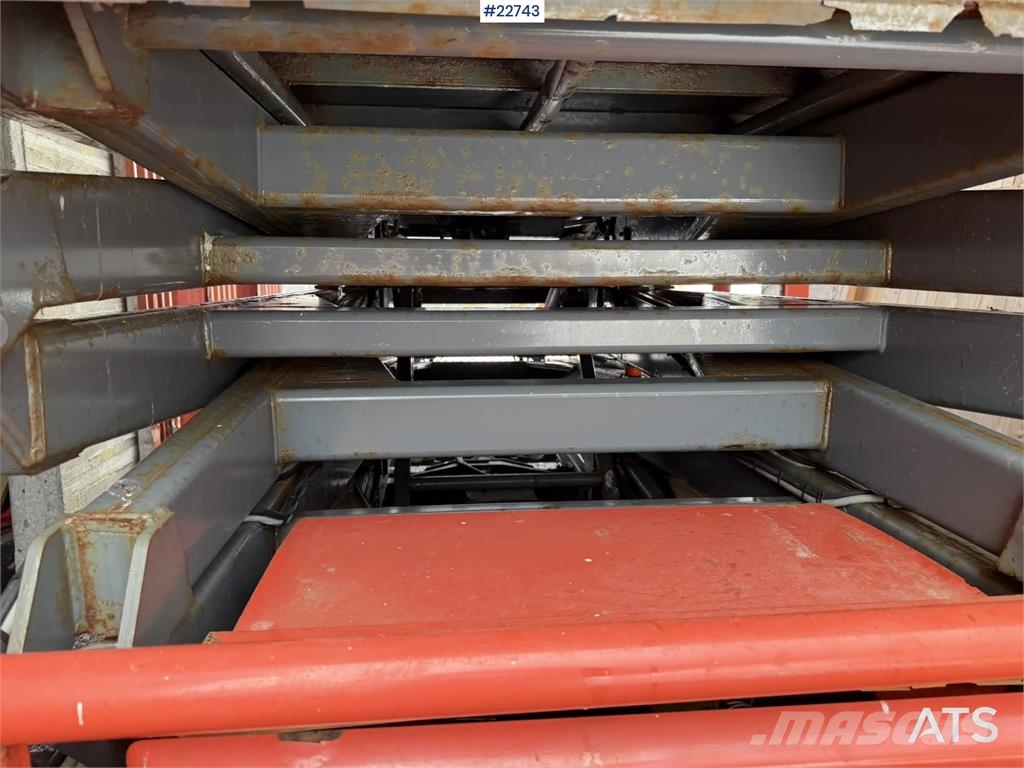 SkyJack SJ9250 scissor lift Žirkliniai keltuvai