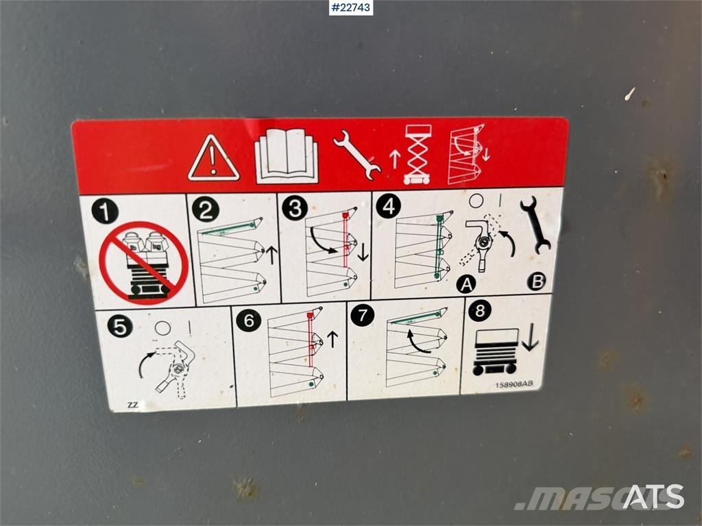 SkyJack SJ9250 scissor lift Žirkliniai keltuvai