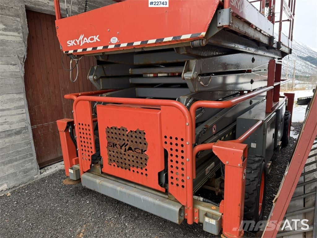 SkyJack SJ9250 scissor lift Žirkliniai keltuvai