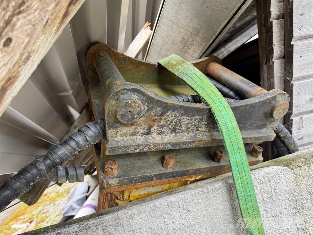Soosan SB50TS-P hydraulic breaker with S60 attachment. Iskuvasarat