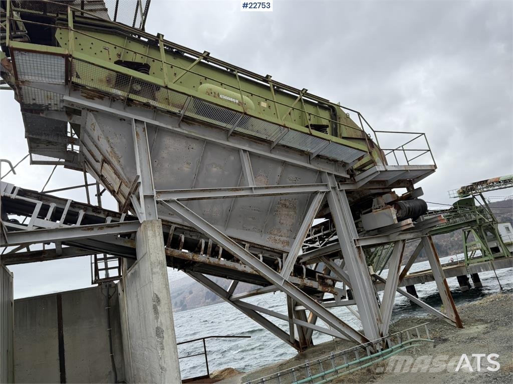 Svedala Arbrå coarse screen with side conveyor Zeefinstallatie
