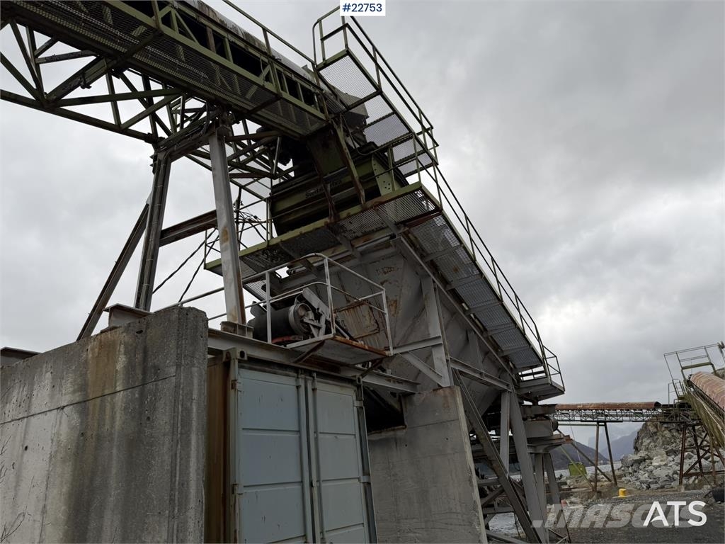 Svedala Arbrå coarse screen with side conveyor Zeefinstallatie