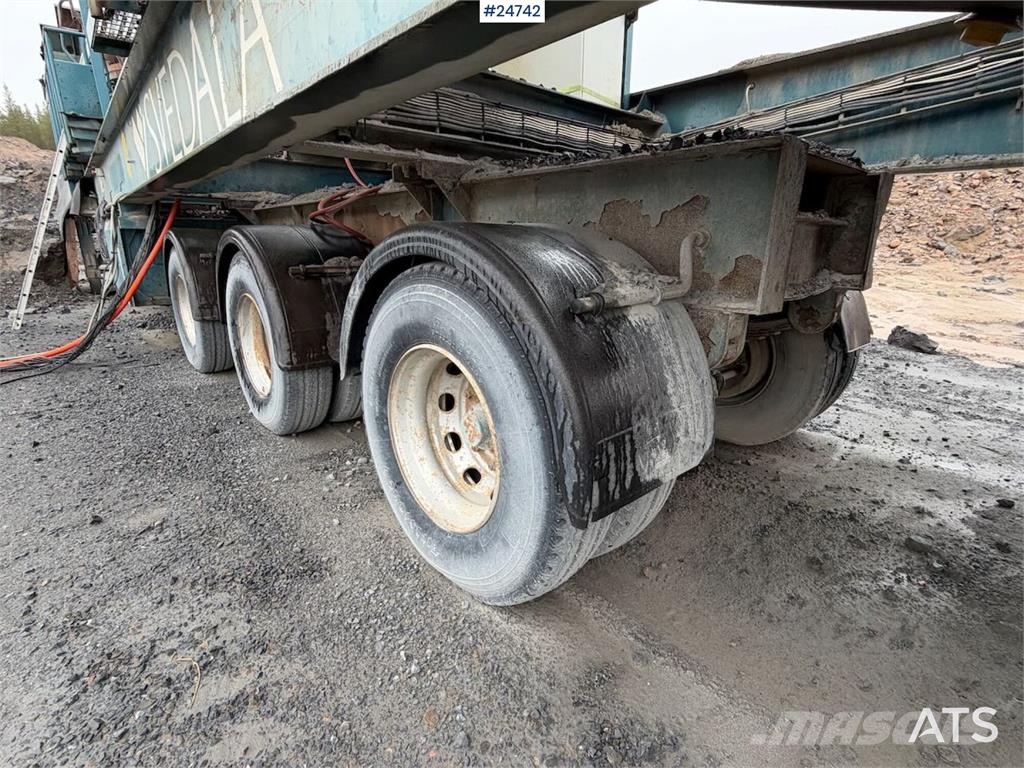 Svedala Roadmaster H4000 Rock crusher クラッシャー固定式
