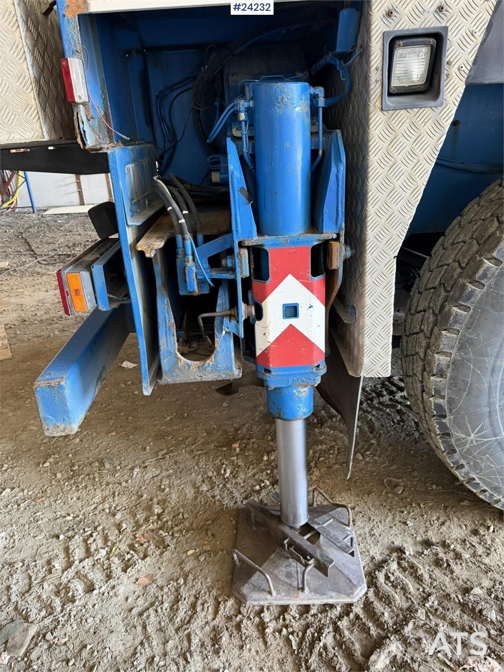 Tadano Faun FA 031 8x6 mobile crane 65 ton with jib and 12 ton رافعات صالحة لكل أنواع الطرق