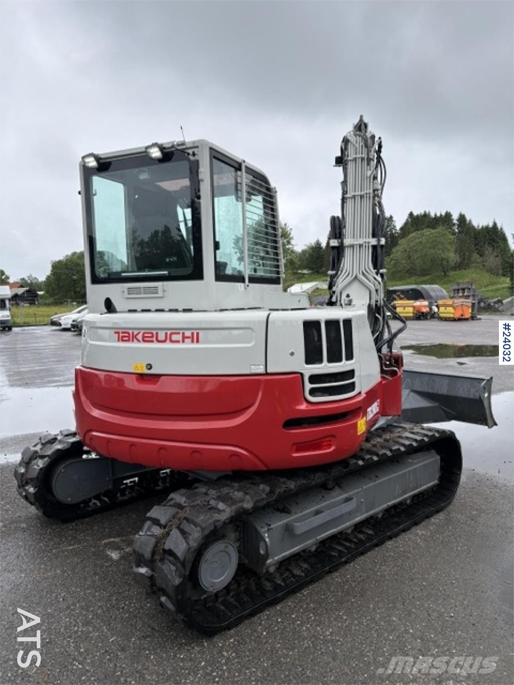 Takeuchi TB280FR excavator with grading bucket and rototilt Εκσκαφείς με ερπύστριες