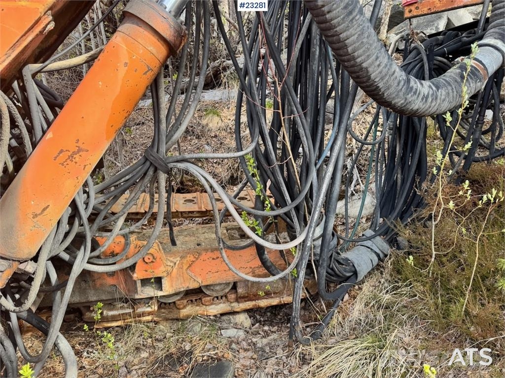 Tamrock DHA500 Drilling Rig معدات الثقب السطحي