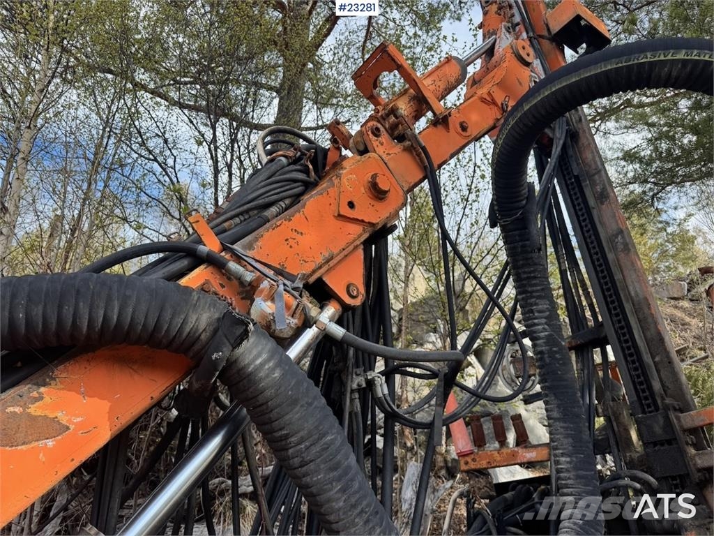 Tamrock DHA500 Drilling Rig معدات الثقب السطحي