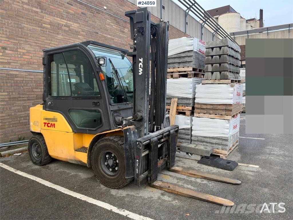 TCM 40 Counterbalance forklift Dyzeliniai krautuvai