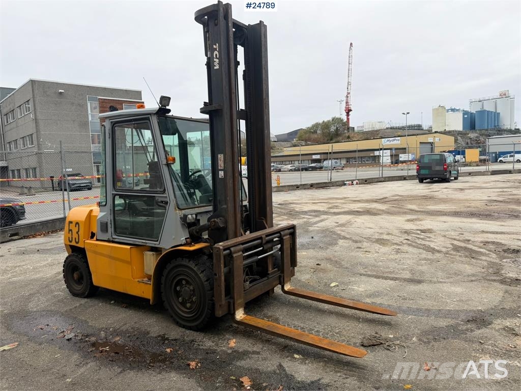 TCM FD50T9 5 ton truck Další