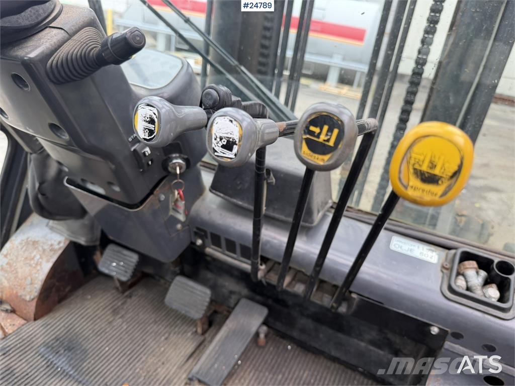 TCM FD50T9 5 ton truck Další