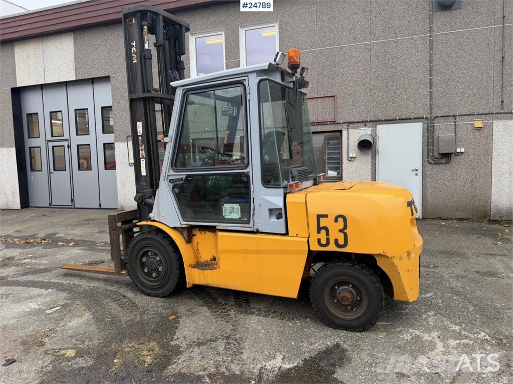 TCM FD50T9 5 ton truck Další