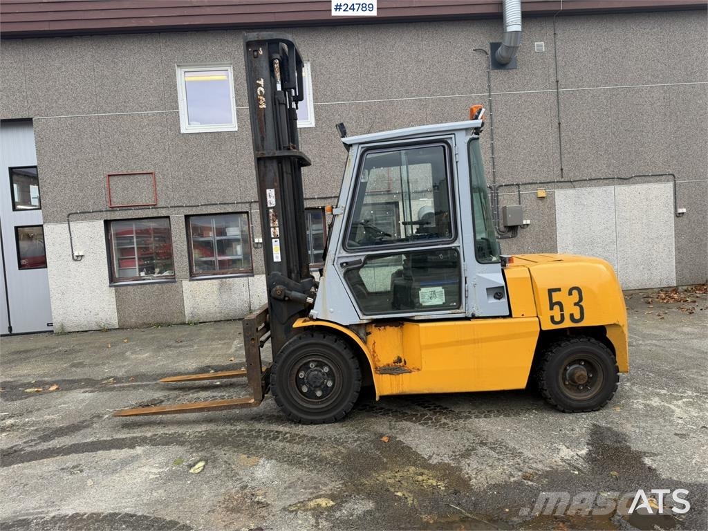 TCM FD50T9 5 ton truck Další
