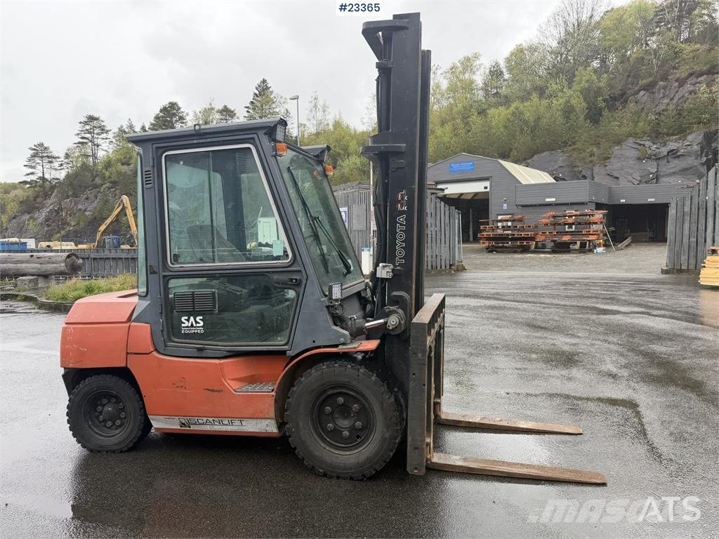 Toyota 02-7FD45 forklift Other