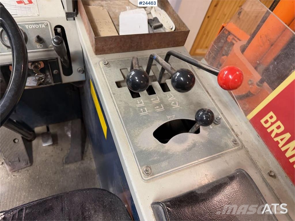 Toyota 5FBRE 14 Sähkötrukit