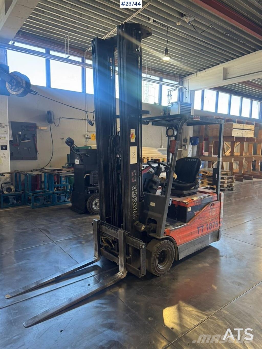Toyota 8FBE15 Electric Forklift Electric forklifts