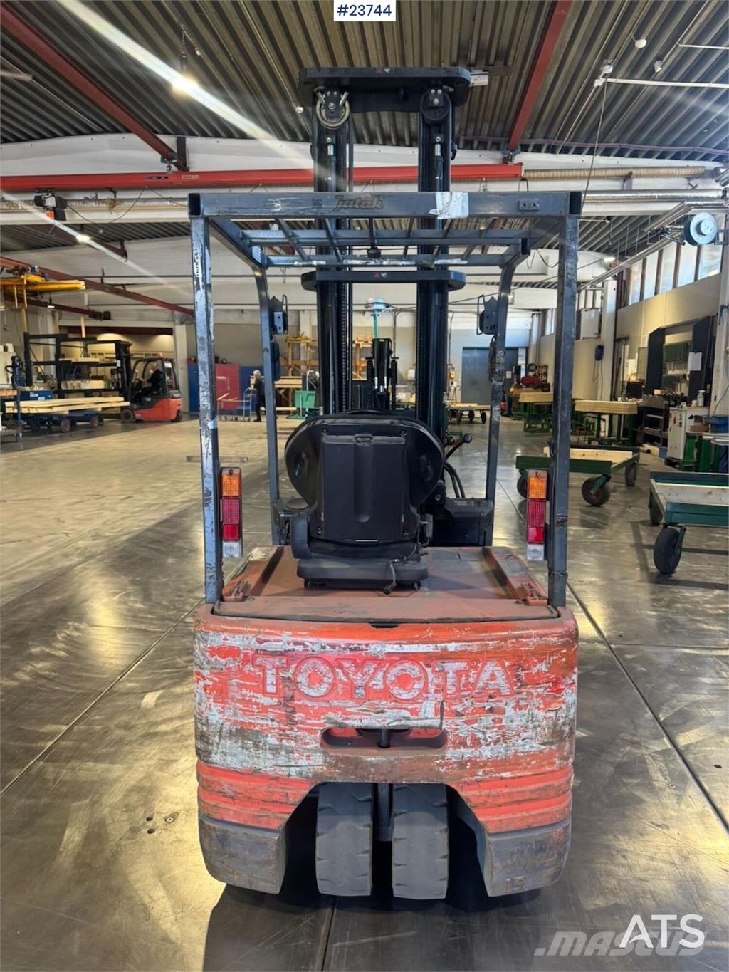 Toyota 8FBE15 Electric Forklift Electric forklifts