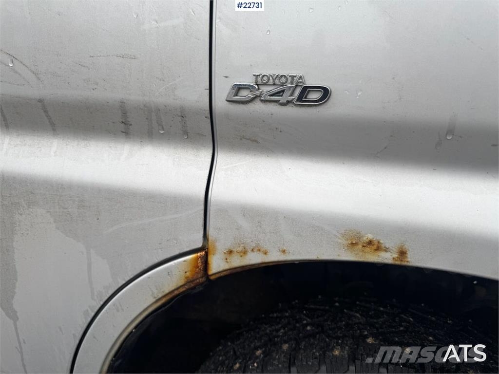 Toyota Hiace 4x4. Furgonetas cerradas