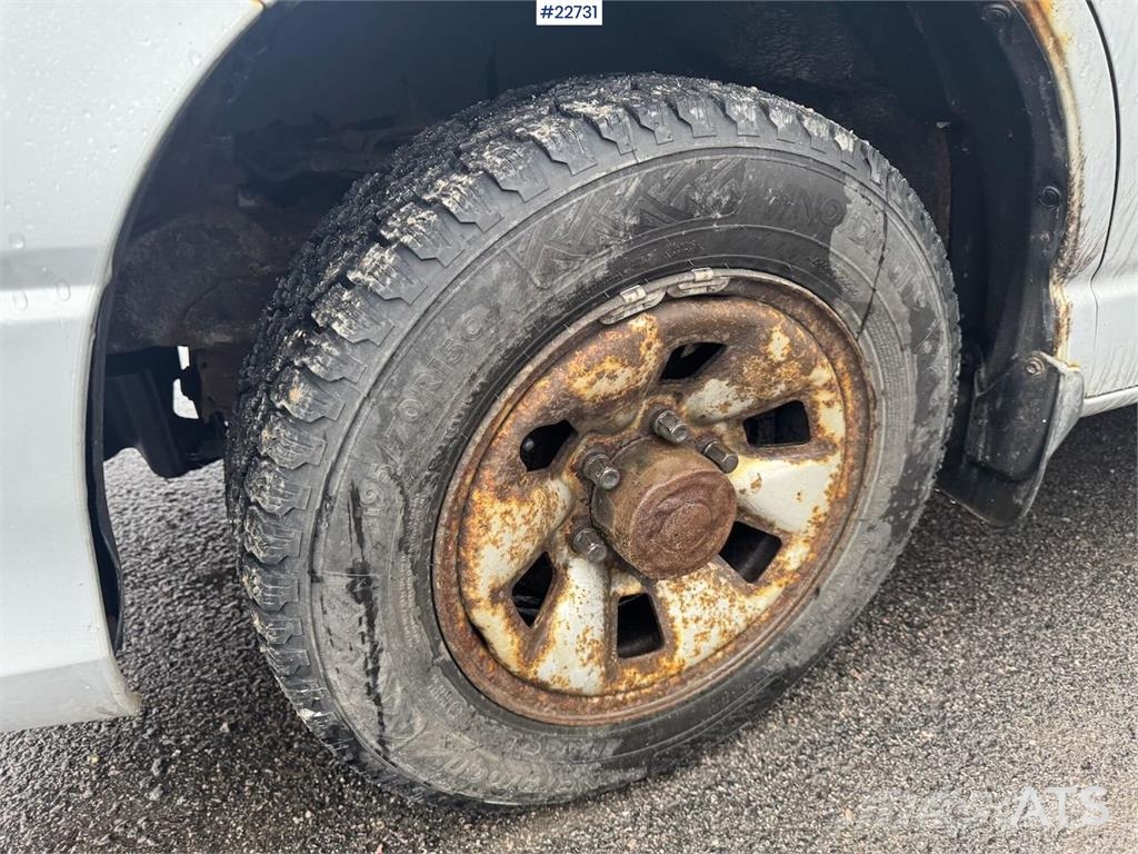 Toyota Hiace 4x4. Furgonetas cerradas
