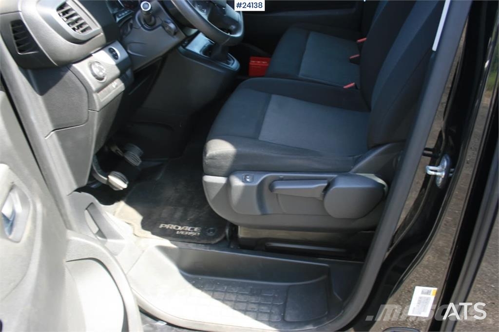 Toyota Proace Verso – 9 Seater سيارات