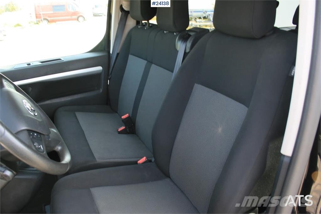 Toyota Proace Verso – 9 Seater سيارات