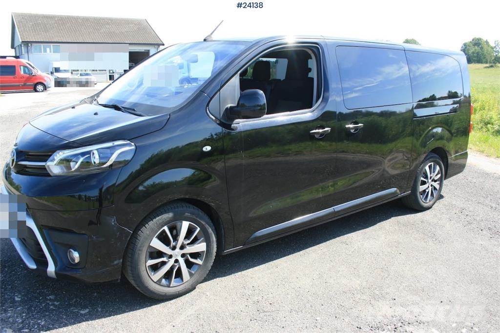 Toyota Proace Verso – 9 Seater سيارات