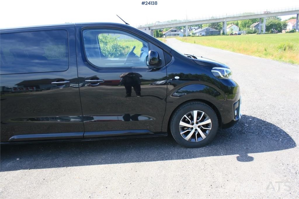 Toyota Proace Verso – 9 Seater سيارات