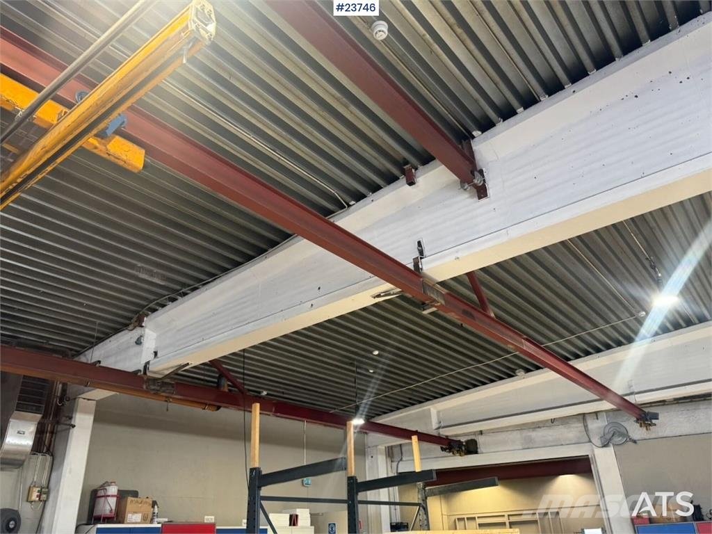  Traverskran - 30 meter skinnegang + hengepresser 其他升降機械