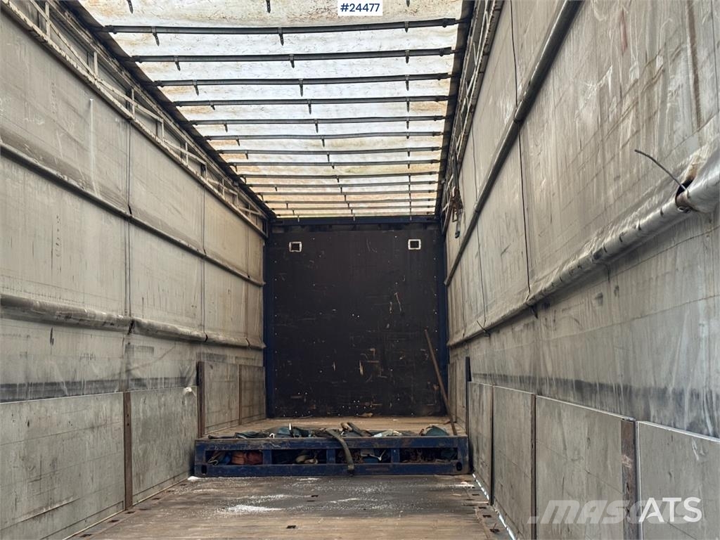 Tyllis Curtainsider Trailer Tents
