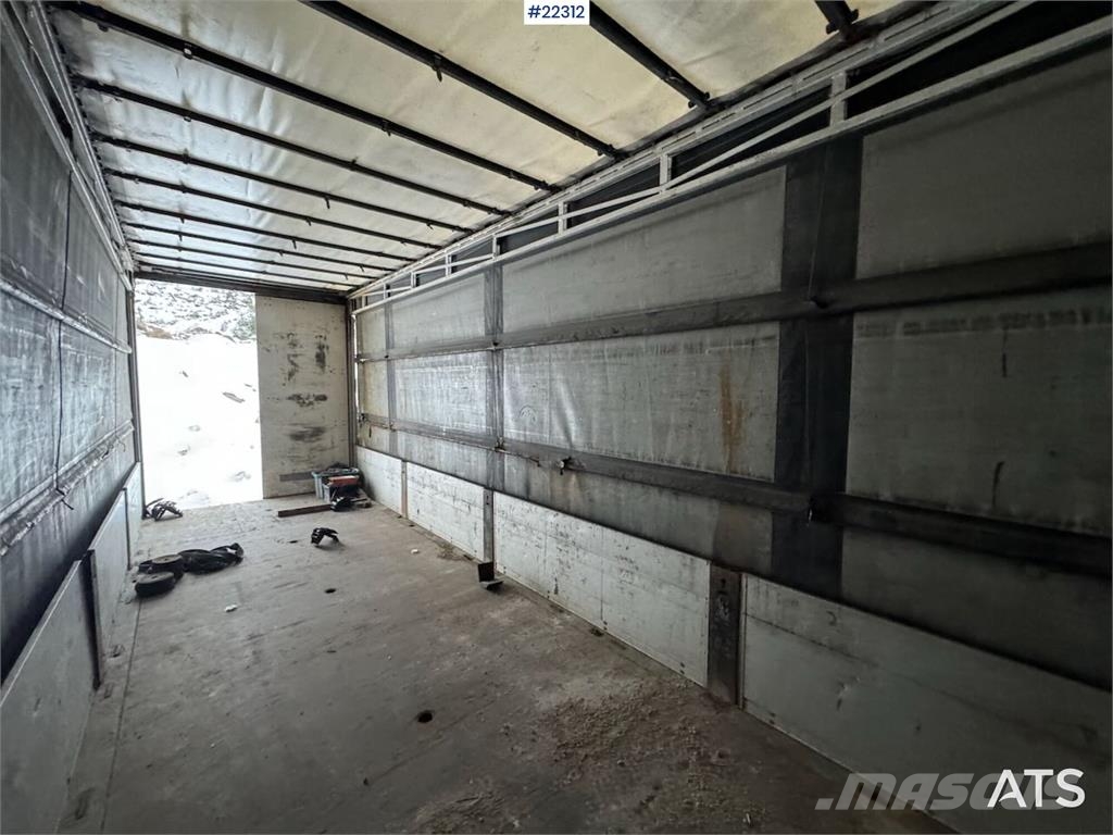 Tyllis Jumbo curtain side semi-trailer Ostatní návěsy