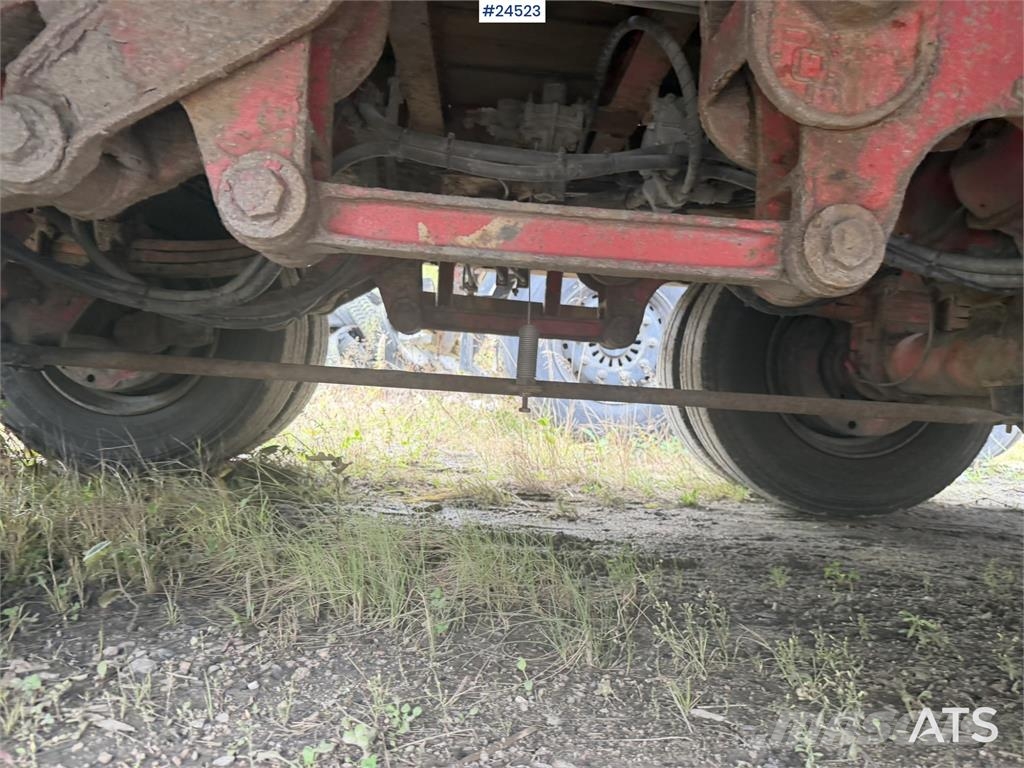 U LTU 3 Tri-axle machinery trailer with hydraulic Plataformas bajas