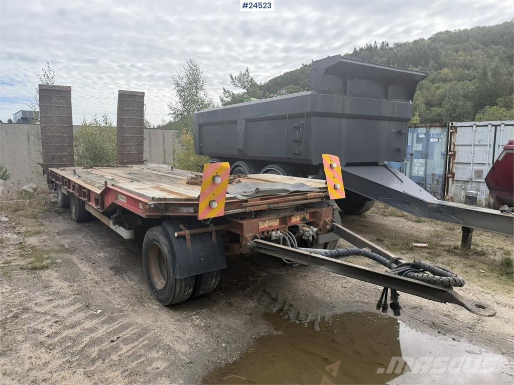 U LTU 3 Tri-axle machinery trailer with hydraulic Plataformas bajas