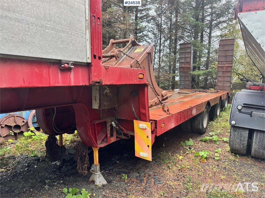 Vang Machine Semi-Trailer with Hydraulic Ramps and Exte Other semi-trailers