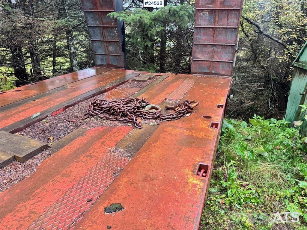 Vang Machine Semi-Trailer with Hydraulic Ramps and Exte Other semi-trailers