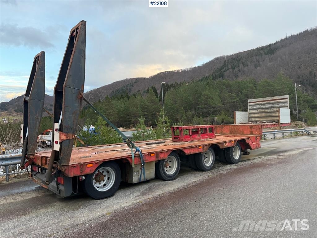 Vang SHSL 4 axle machine trailer w/ hydraulic driving b Plataformas bajas