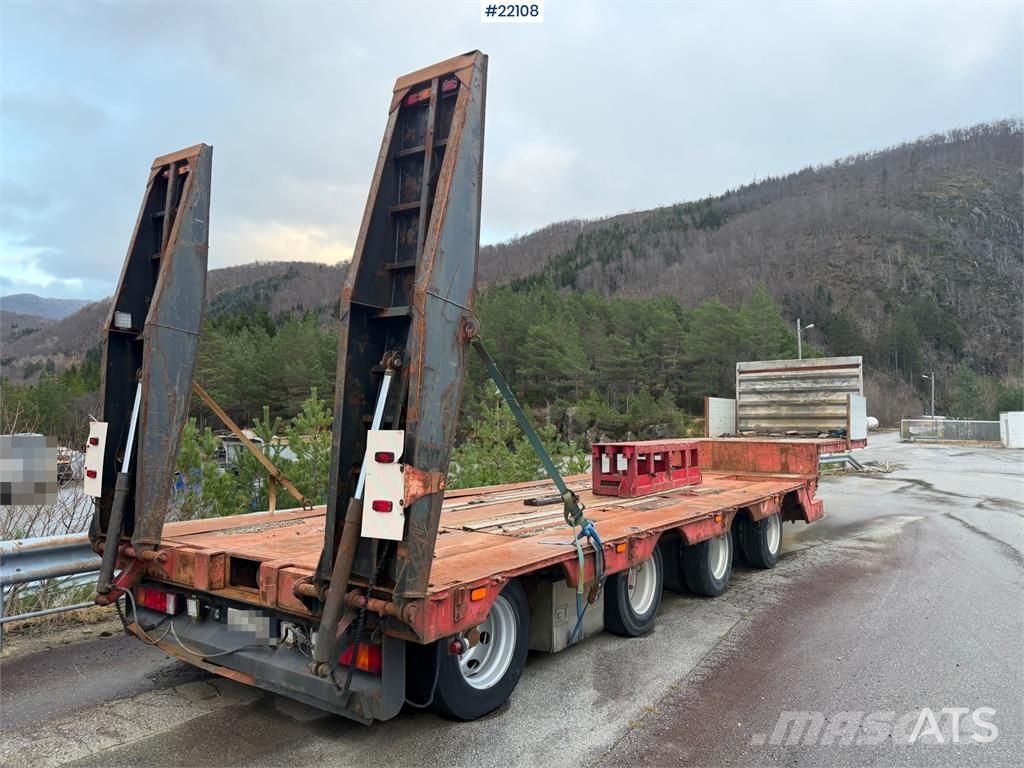 Vang SHSL 4 axle machine trailer w/ hydraulic driving b Plataformas bajas