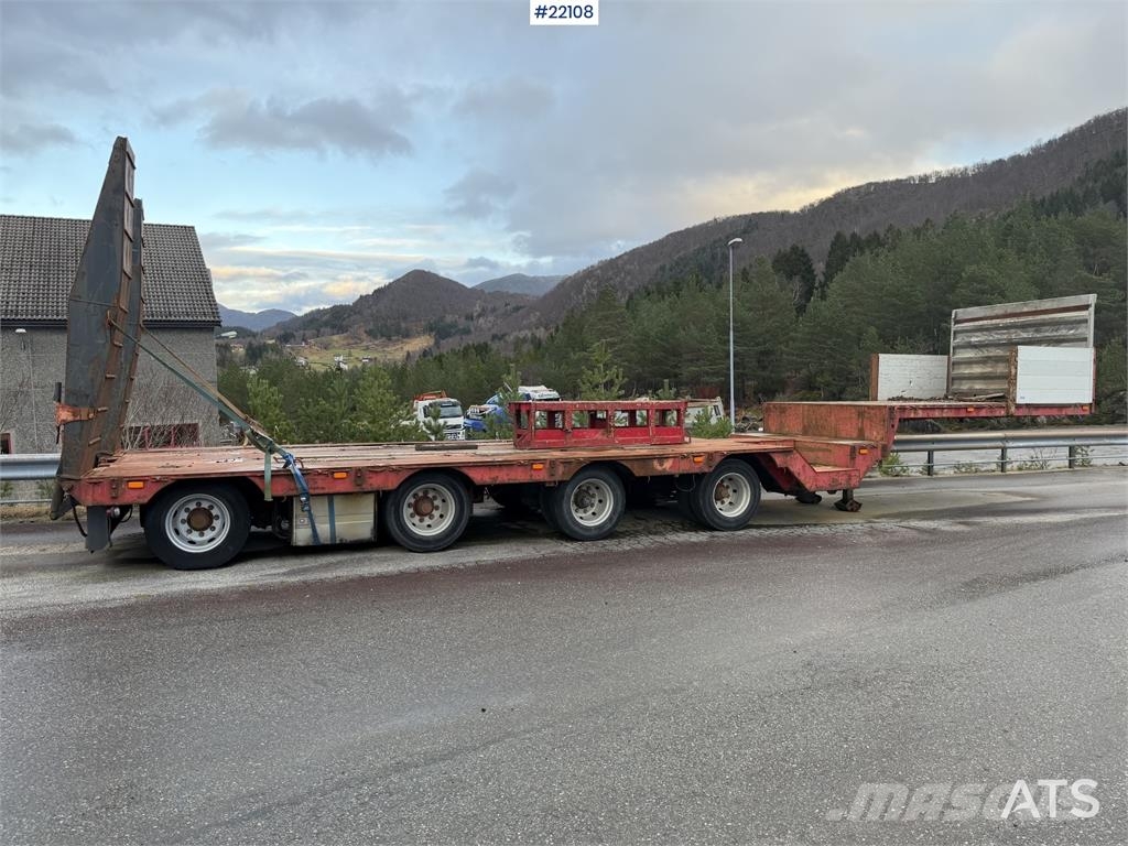 Vang SHSL 4 axle machine trailer w/ hydraulic driving b Plataformas bajas