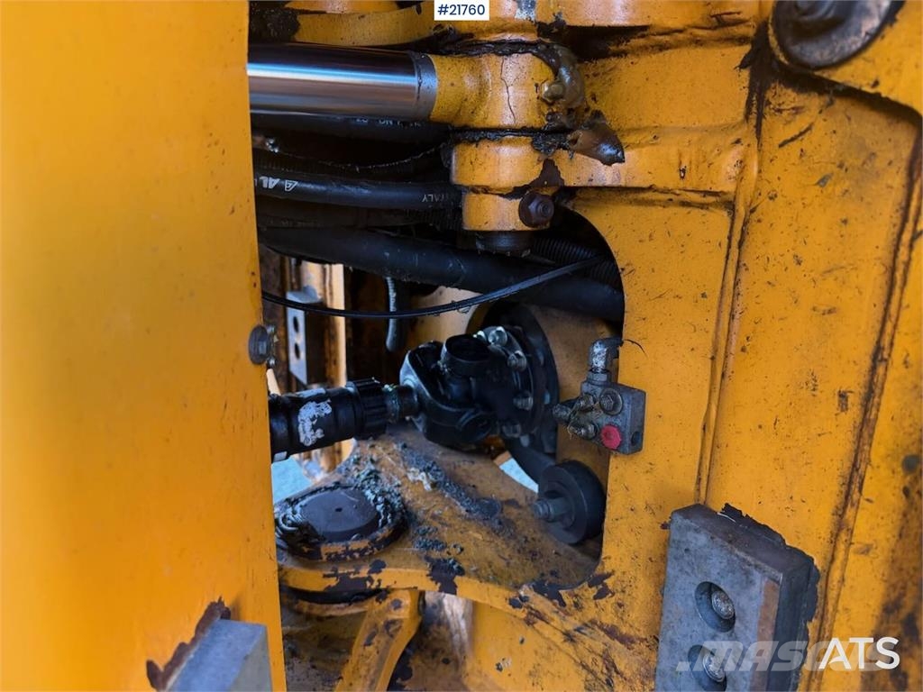 Venieri 7.63C wheel loader w/original bucket لوادر بعجل