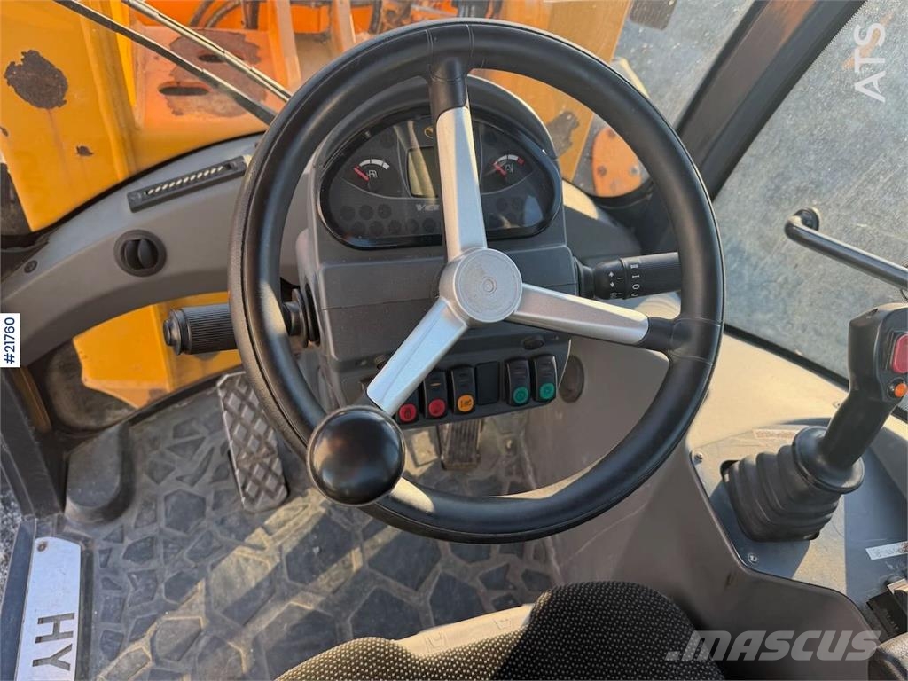 Venieri 7.63C wheel loader w/original bucket لوادر بعجل
