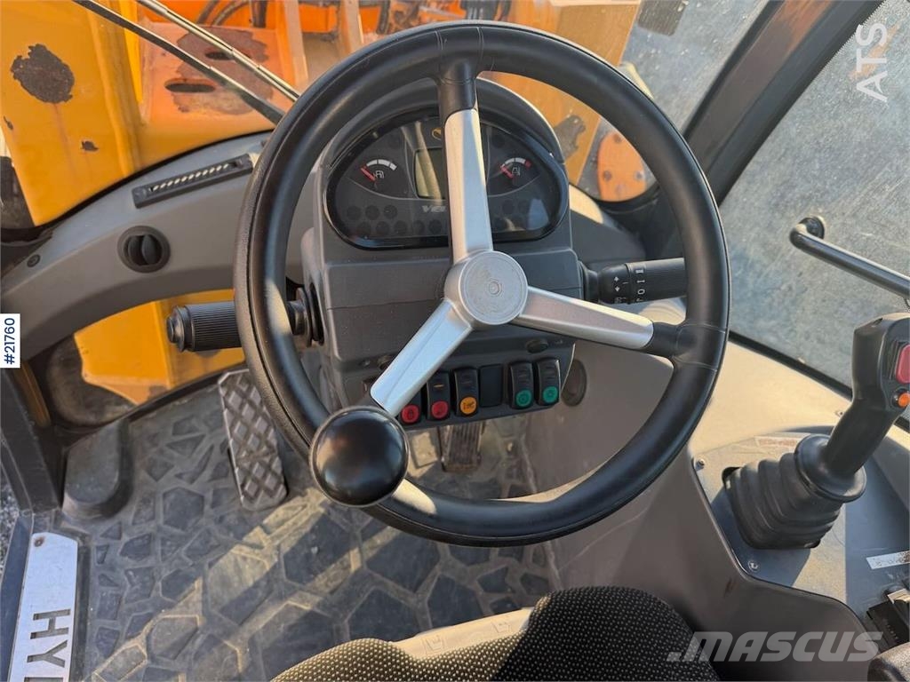 Venieri 7.63C wheel loader w/original bucket لوادر بعجل