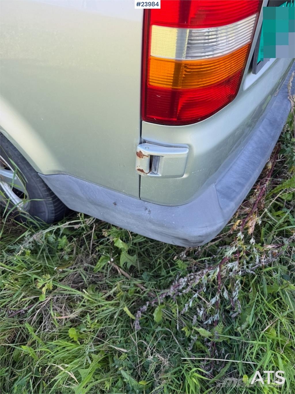 Volkswagen Transporter 4x2 Van – Not EU-approved شاحنة مقفلة