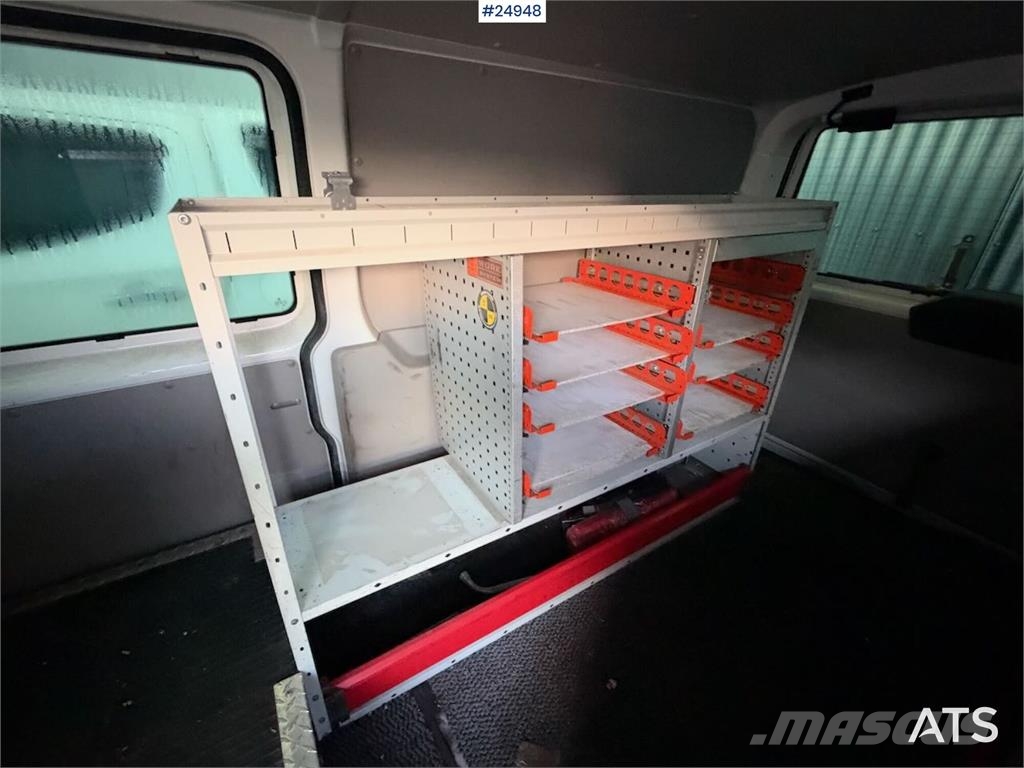 Volkswagen Transporter 4x4 Van شاحنة مقفلة