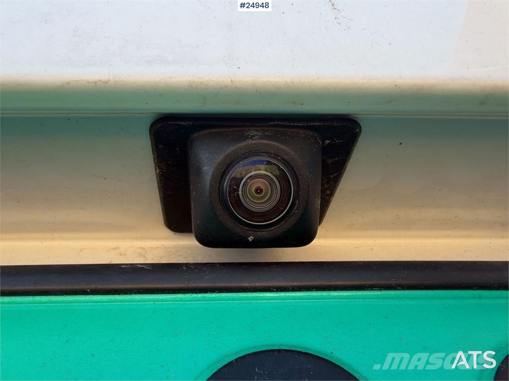 Volkswagen Transporter 4x4 Van شاحنة مقفلة