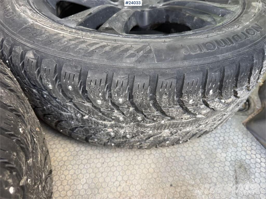 Volkswagen Transporter 4x4 w/ two sets of tires. – EU approve Voiture