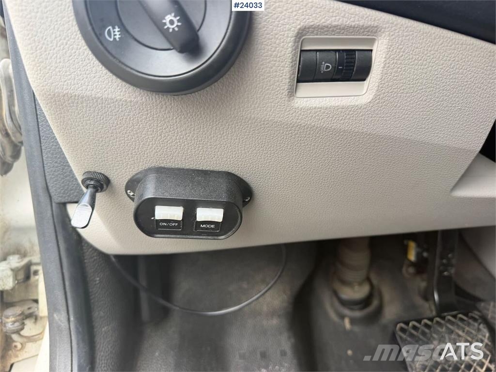 Volkswagen Transporter 4x4 w/ two sets of tires. – EU approve Voiture