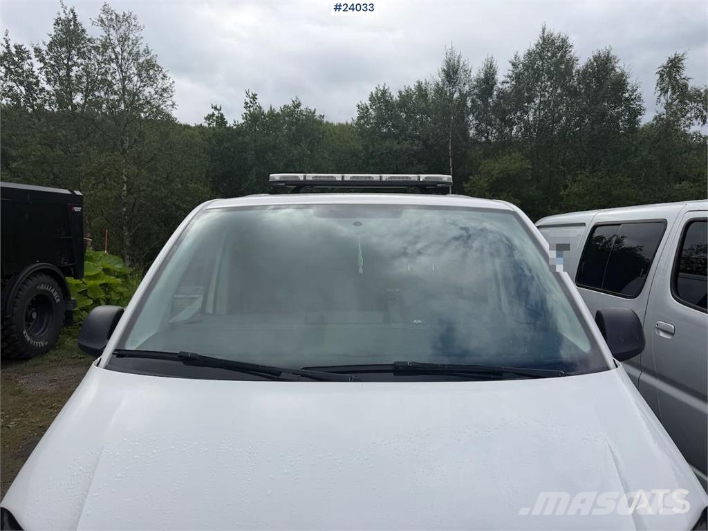 Volkswagen Transporter 4x4 w/ two sets of tires. – EU approve Voiture