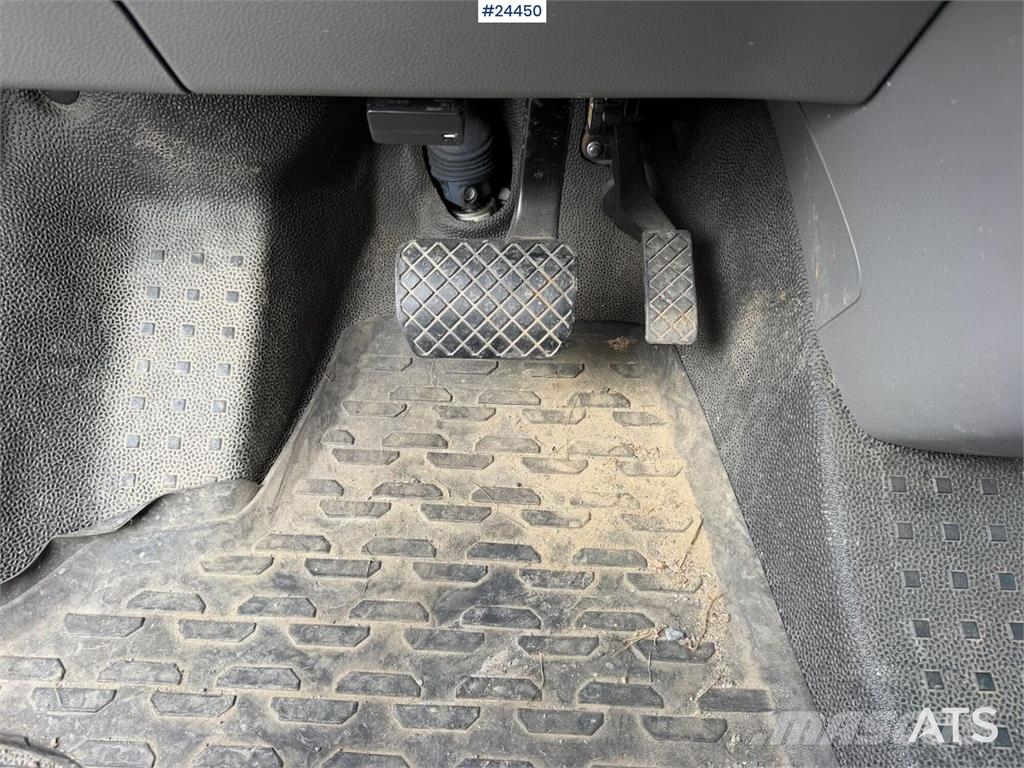 Volkswagen Transporter van with interior fittings and two set Personbiler